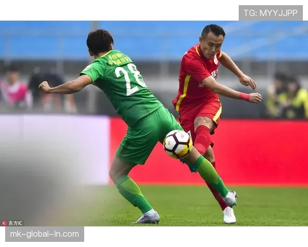 张琳芃高位逼抢如何撕开边路防线助国安关键战取胜